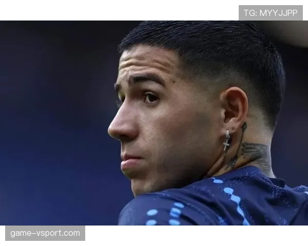 恩佐·费尔南德斯的中场战术价值为何难以被数据完全体现？